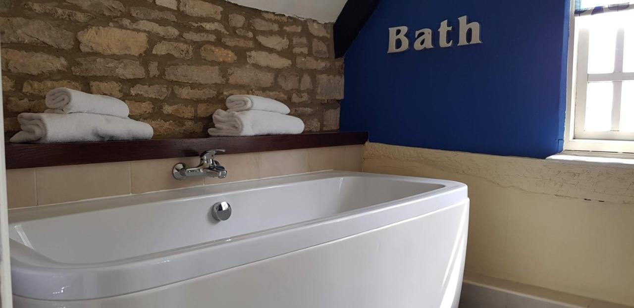 The Kings Arms Hotel Stow-on-the-Wold Eksteriør billede