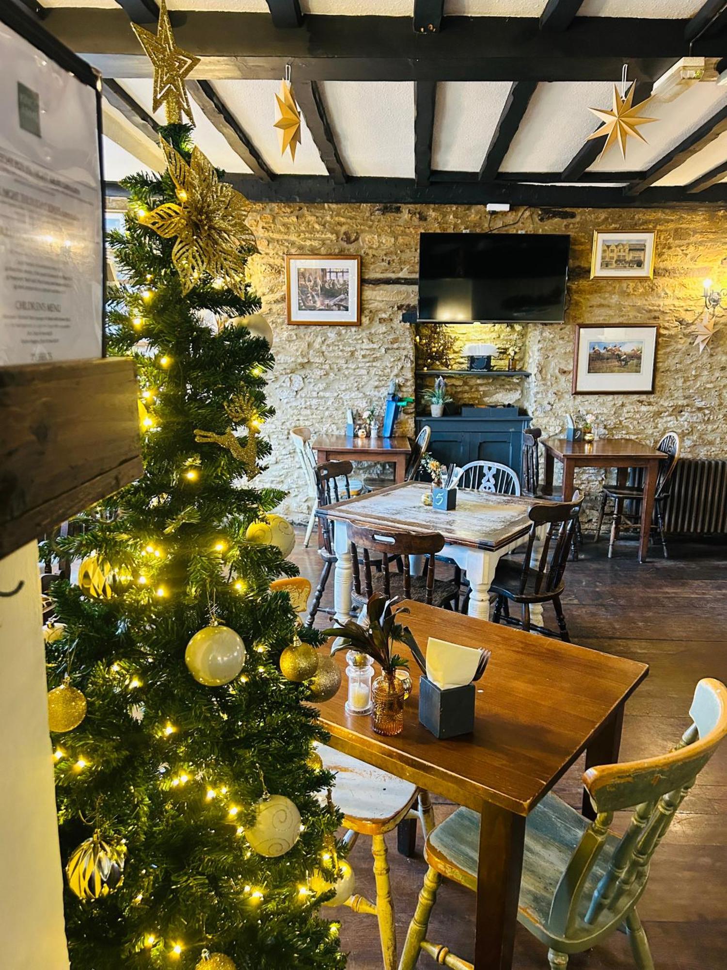The Kings Arms Hotel Stow-on-the-Wold Eksteriør billede